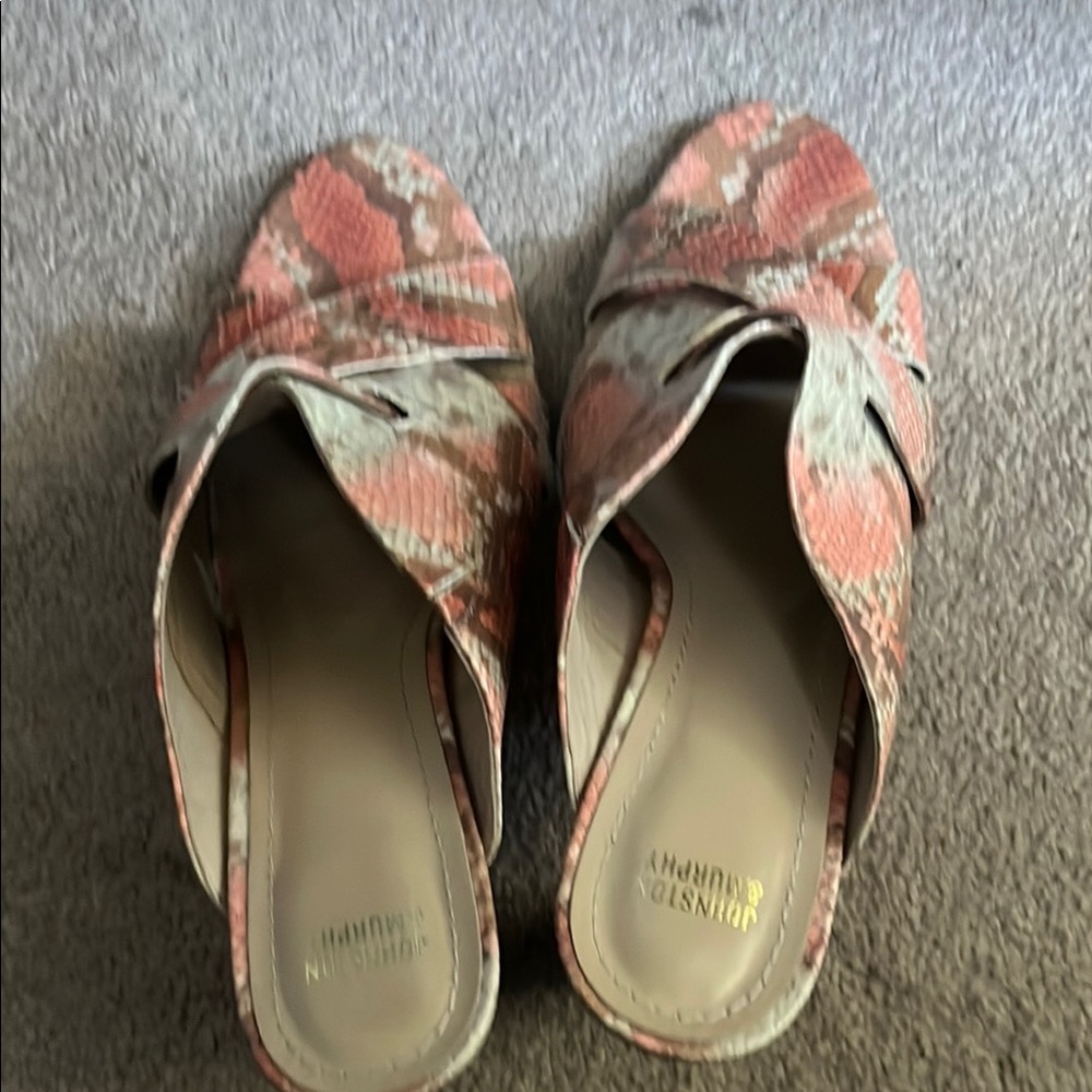 Johnston & Murphy Women's Pink and Cream Shoes
